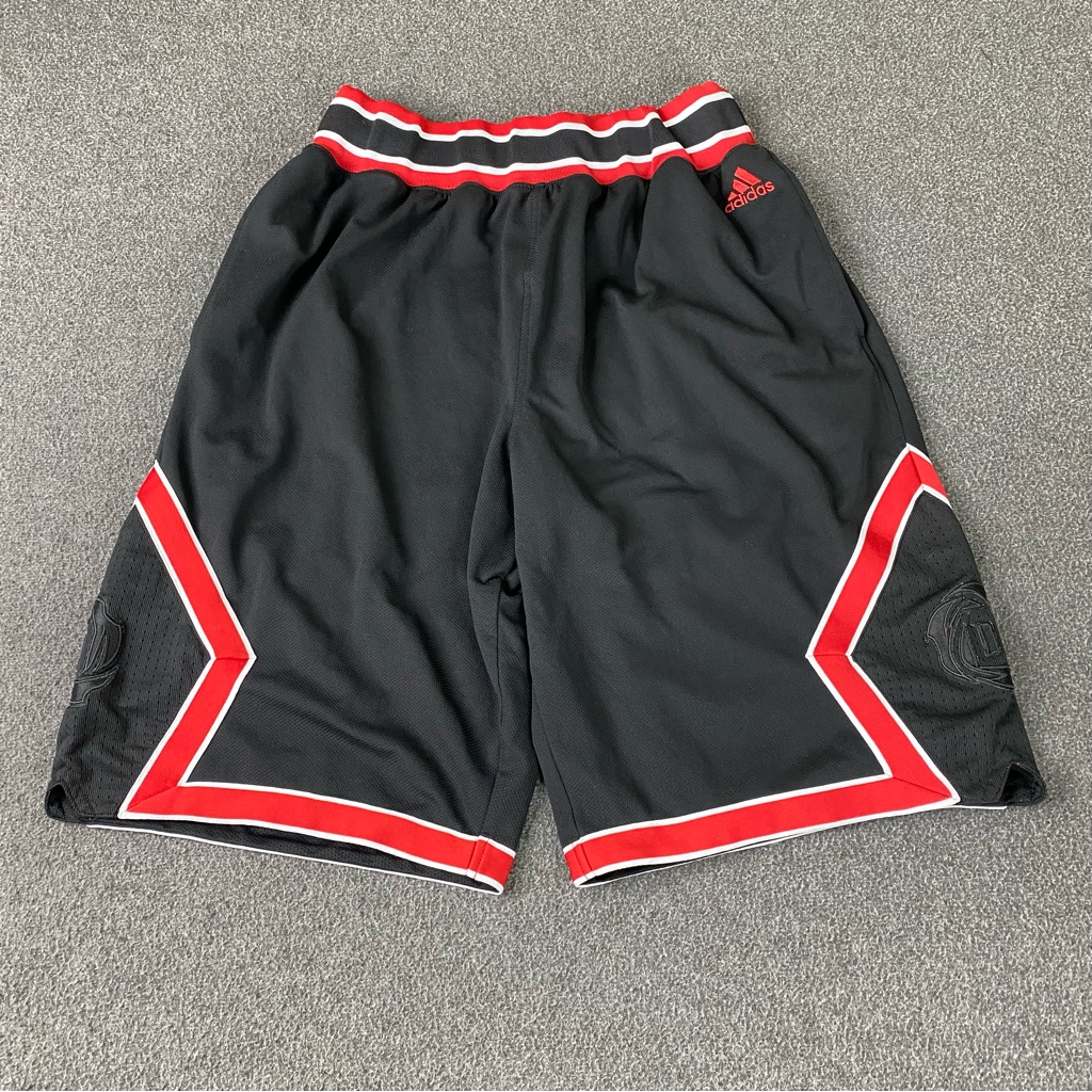 Adidas Derrick Rose Bred Basketball Shorts Men’s Size Medium